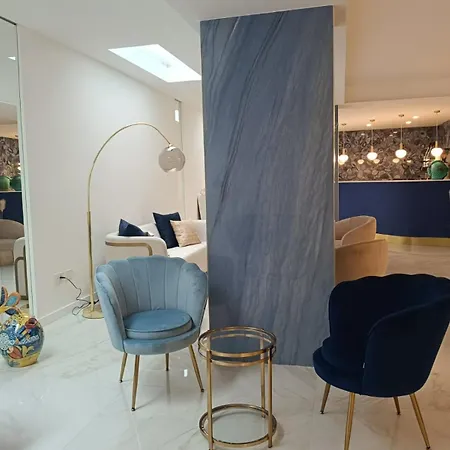 Eden Bleu