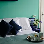 Eden Bleu ヴィーコ・エクエンセ