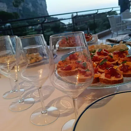 Eden Bleu Ξενοδοχείο 4*