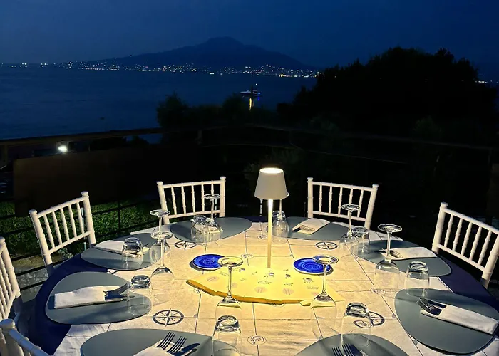 فندق Eden Bleu 4*