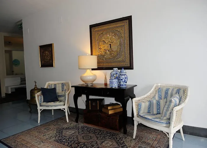 Eden Bleu فندق 4*