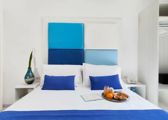 Eden Bleu فندق 4*